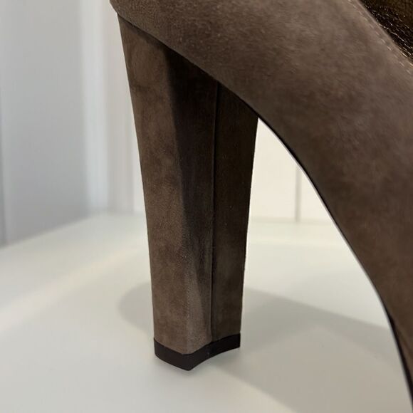 Stuart Weitzman Taupe Suede Platform Block Heel Slip On Shoes Size 9.5 - Picture 12 of 13
